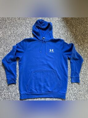 Under Armour mens hoodie, medium